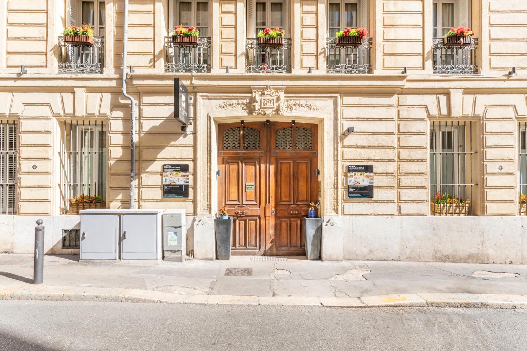 Adira Marseille Montgrand 2 Etoiles Appartement Buitenkant foto
