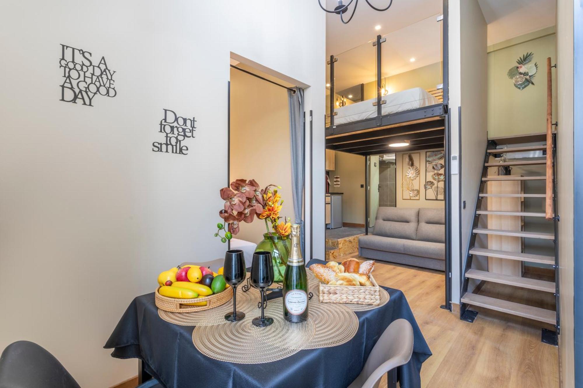 Adira Marseille Montgrand 2 Etoiles Appartement Buitenkant foto
